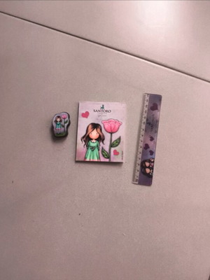 Santoro stationery set like new