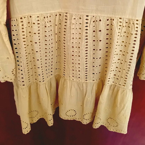Attrattivo cotton blouse like new, yellow, long sleeve with ruffles