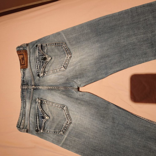 Guess jeans size 31 used