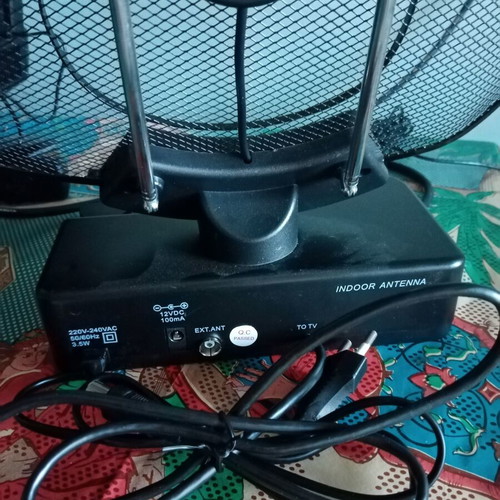 Indoor TV Antenna like new