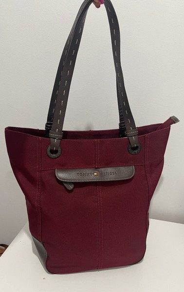 Tommy Hilfiger bag