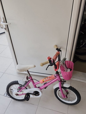 Bicycle 14 for girl used with training wheels
