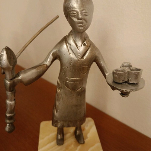 Metal sculpture from the Middle East like new, 19th century antique