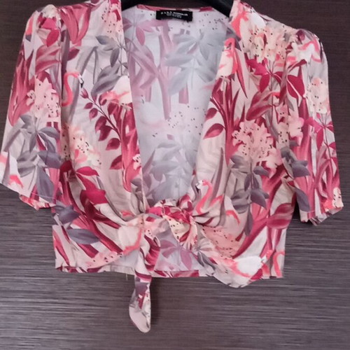 Zara women's crop top like new, multicolored size M