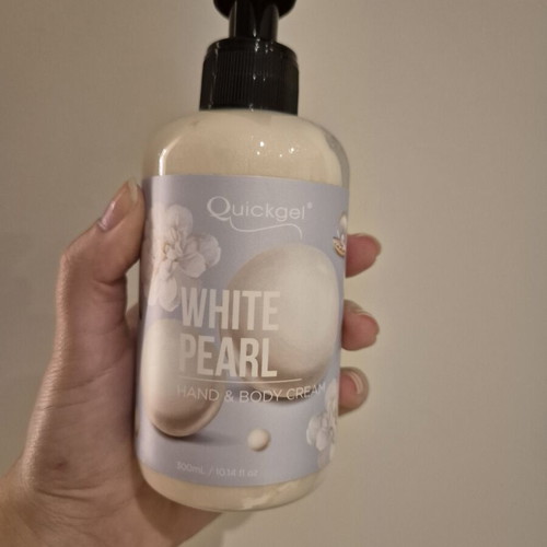 Quickgel White Pearl Hand & Body Cream with glitter, 300ml