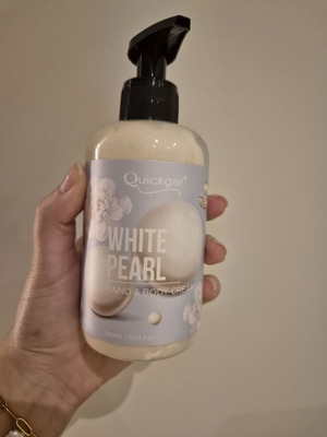 Quickgel White Pearl Hand & Body Cream with glitter, 300ml
