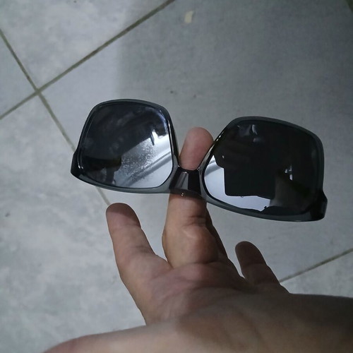 Sunglasses Reebok and Hawkers used, one sports mask with scratches