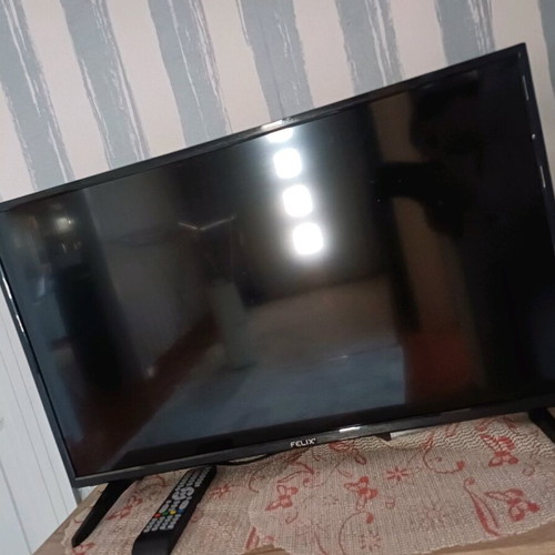 Felix TV 32' like new