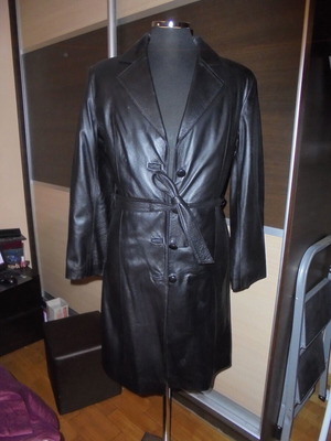 Leather coat trench new, size M, black by Patakos