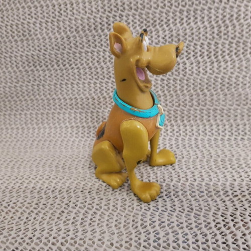 Scooby Doo figure toy used in good condition