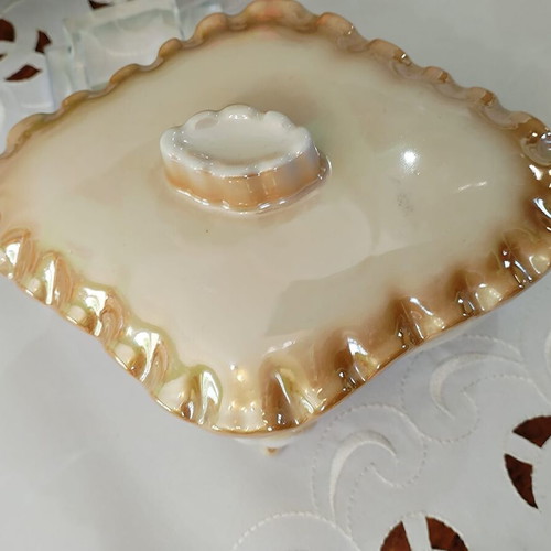 Titov Veles Jugoporcelan porcelain jewelry box like new