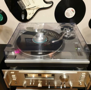 πικάπ: Technics SL-1200MK2