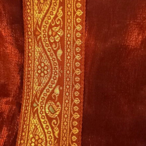 Handmade shoulder bag red and gold in excellent condition