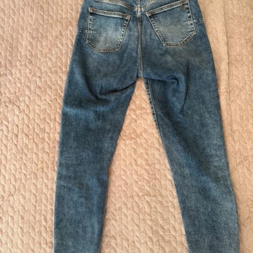 Staff jeans like new, size 26, cropped, high waist, blue