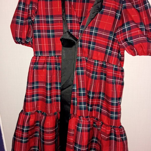 Women's red plaid dress Medium with bow, like new, festive style