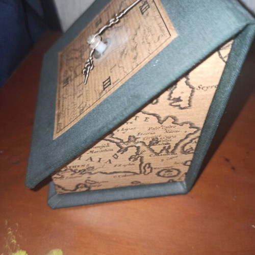Decorative tabletop clock new