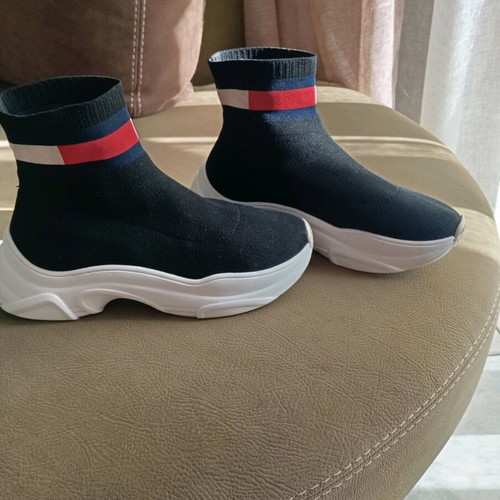 Tommy Hilfiger black ankle boot size 36 like new