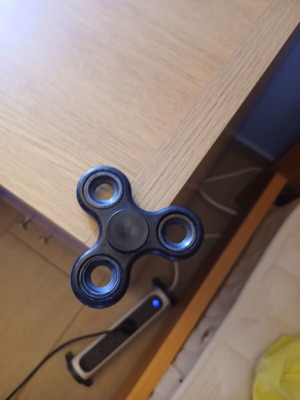 Fidget spinner used stress relief toy
