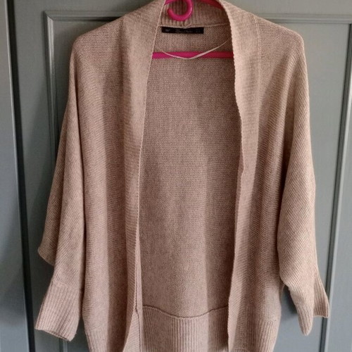 Zara cardigan size S beige like new