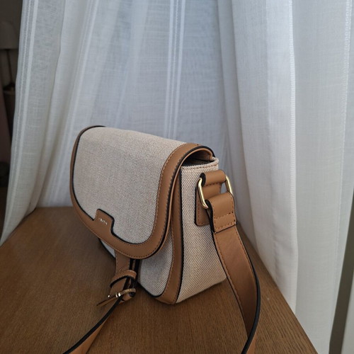 Carpisa bag like new, brown and cream fabric style