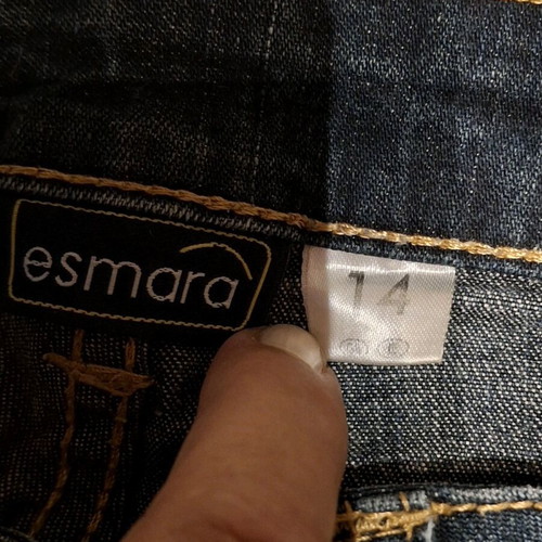 Capri denim pants Esmara like new, large size with fading