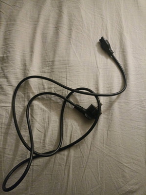 IEC5 computer power cable used, length 1.8 m