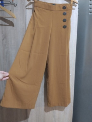 Zara αέρινη μουσταρδί ζιπ κιλότ, μέγεθος S