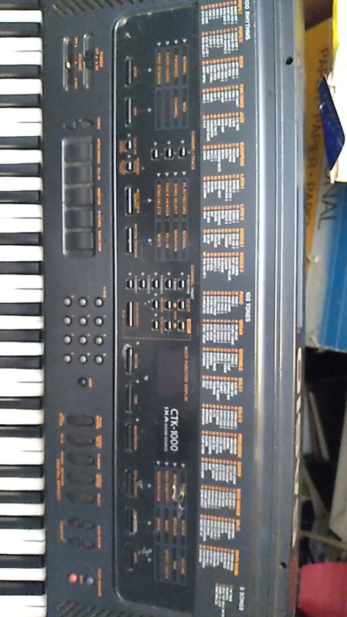 Casio CTK-1000 synthesizer keyboard… - € 100,00 - Vendora.cy