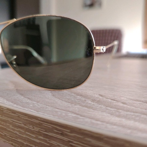 Ray-Ban sunglasses like new, original, green and gold