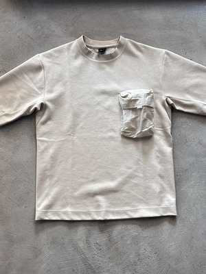 Oakley T-Shirt Boxy Fit Beige like new, limited collection