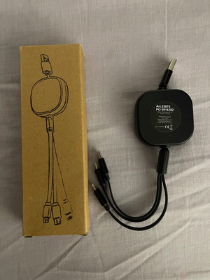 Mobile Charging Cable with 3 Different Connectors USB-C Micro USB Lightning new