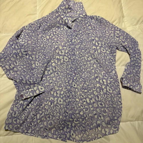 Animal print shirt one size like new, loose fit