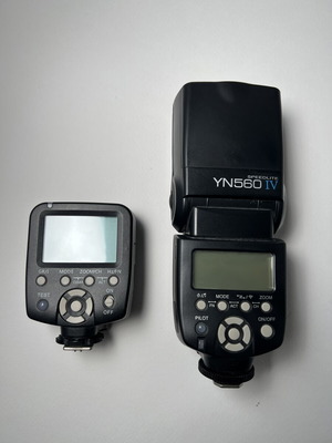 Yongnuo YN560 IV Flash with YN560-TX Trigger used for Canon