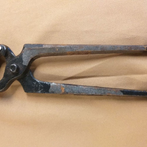 Old pincers used, pack of 4 pieces