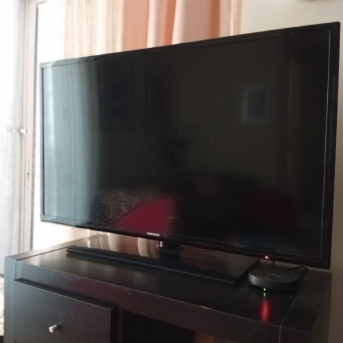 Samsung 40 inch LED TV used, functional
