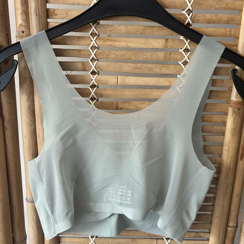 Light green seamless bralette crop top XL