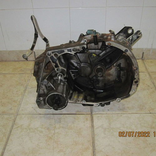 Manual gearbox for Renault Scenic '99-'03 2000cc used