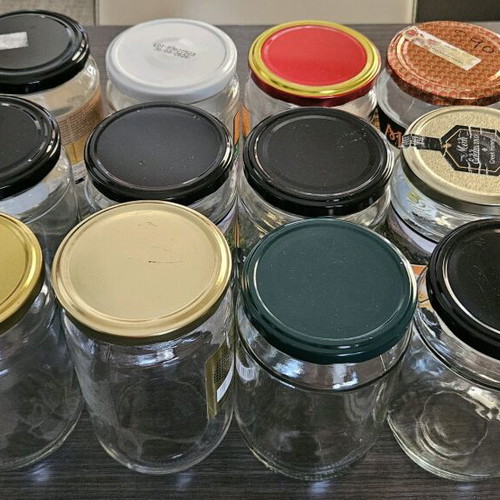 Honey jars like new, pack of 12, 1 kilogram capacity