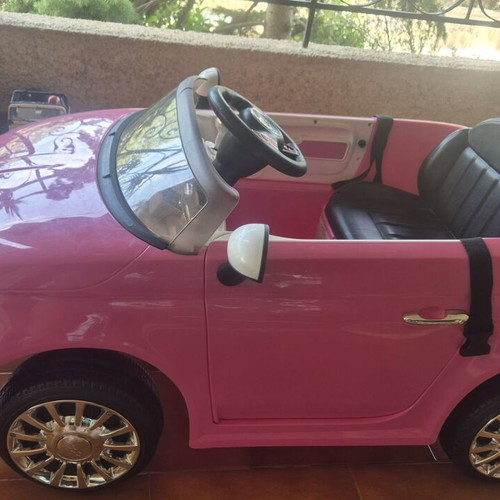 Fiat electric toy car like new with remote control