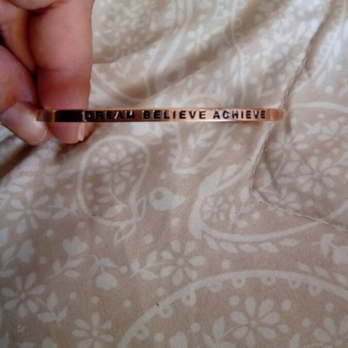 Steel bracelet like new, pink