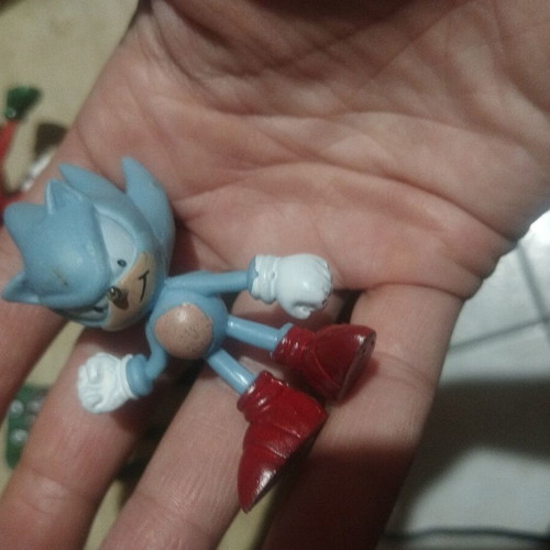 Figures set of 4 used with Sonic, Patrick, and Hakki Waki