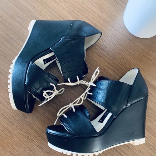 Ioanna Kourbela leather platform sandals new, black and white