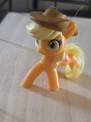 Φιγούρα Applejack My Little Pony σαν καινούργια