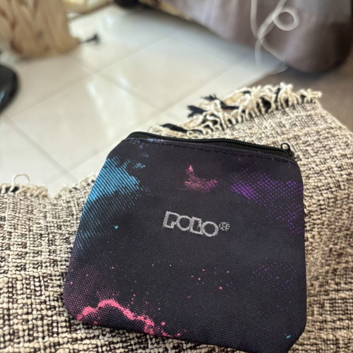 Polo Galaxy Wallet like new, sporty multicolor design