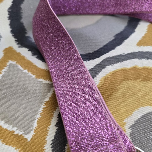 Y2K belt pink adjustable, like new, Bershka xdye series