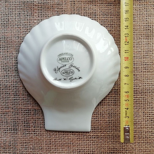 Apilco porcelain shell plate vintage like new, made in France 1998