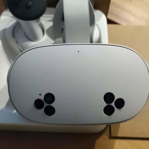 Meta Quest 3s 128GB VR headset