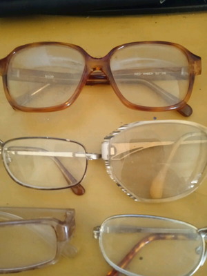 Eyeglasses used, pack of 5 pairs