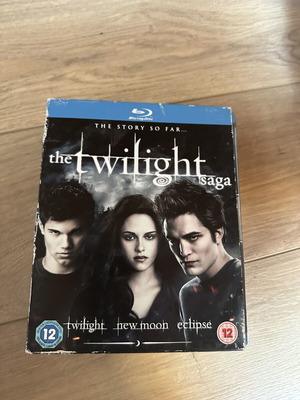The Twilight Saga Blu-Ray used, English subs only