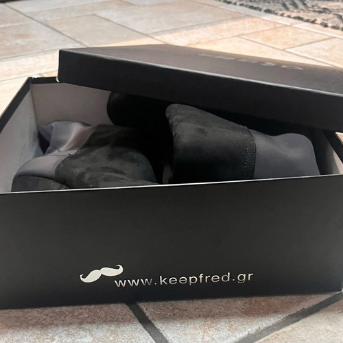 Keep Fred black wedge heel boots like new, size 38
